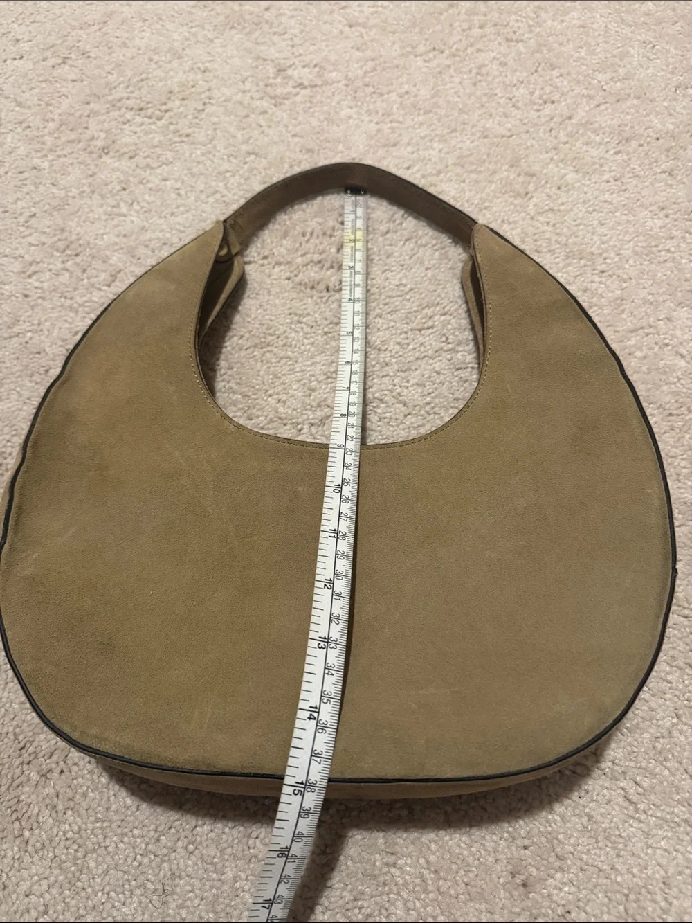 Amerai Tan Leather Linea Moon Bag Italy Crescent Hobo Shoulder CD EUC $300